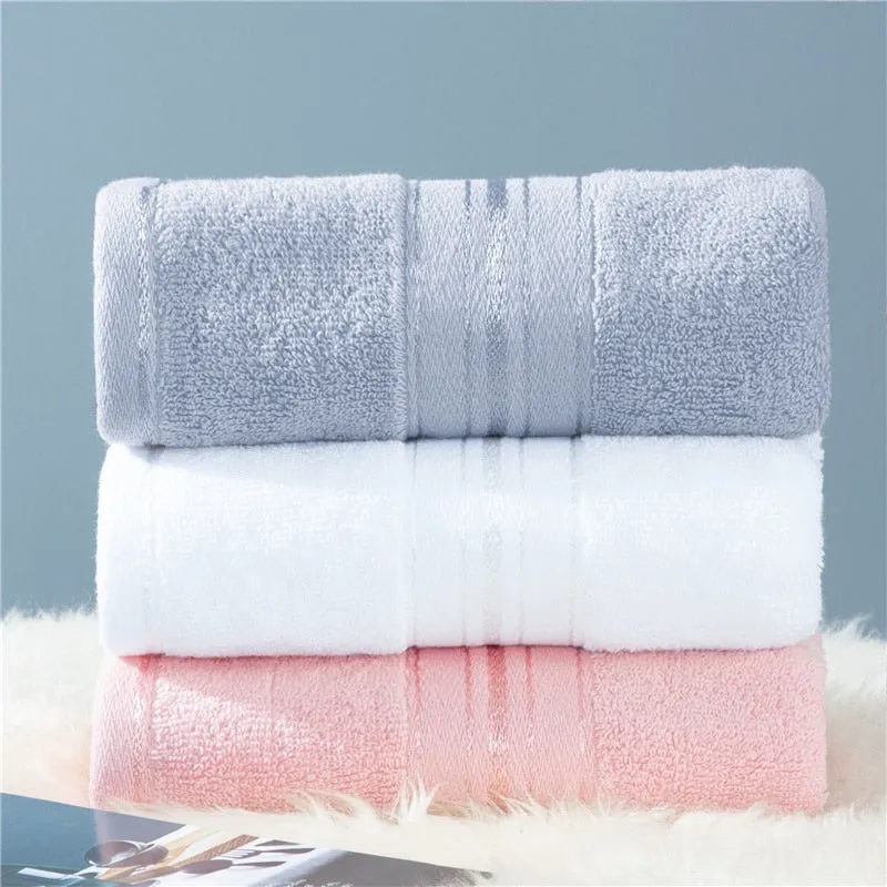 Premium 3-Piece Towel Set in Dark Teal Grey - Luxuriously Soft and Absorbent Bath, Face, and Hand Towels for the Bathroom