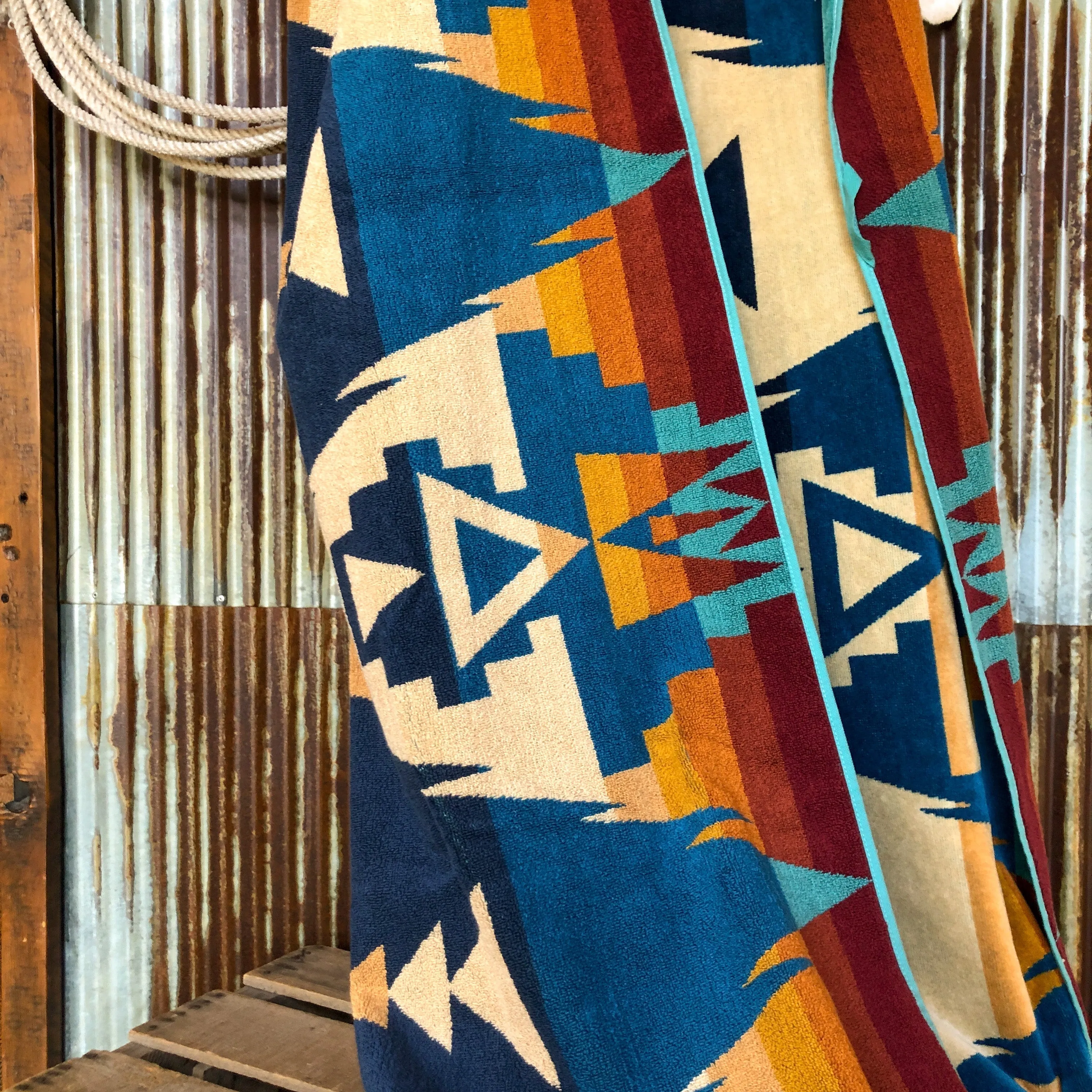 Siskiyou Spa Towel